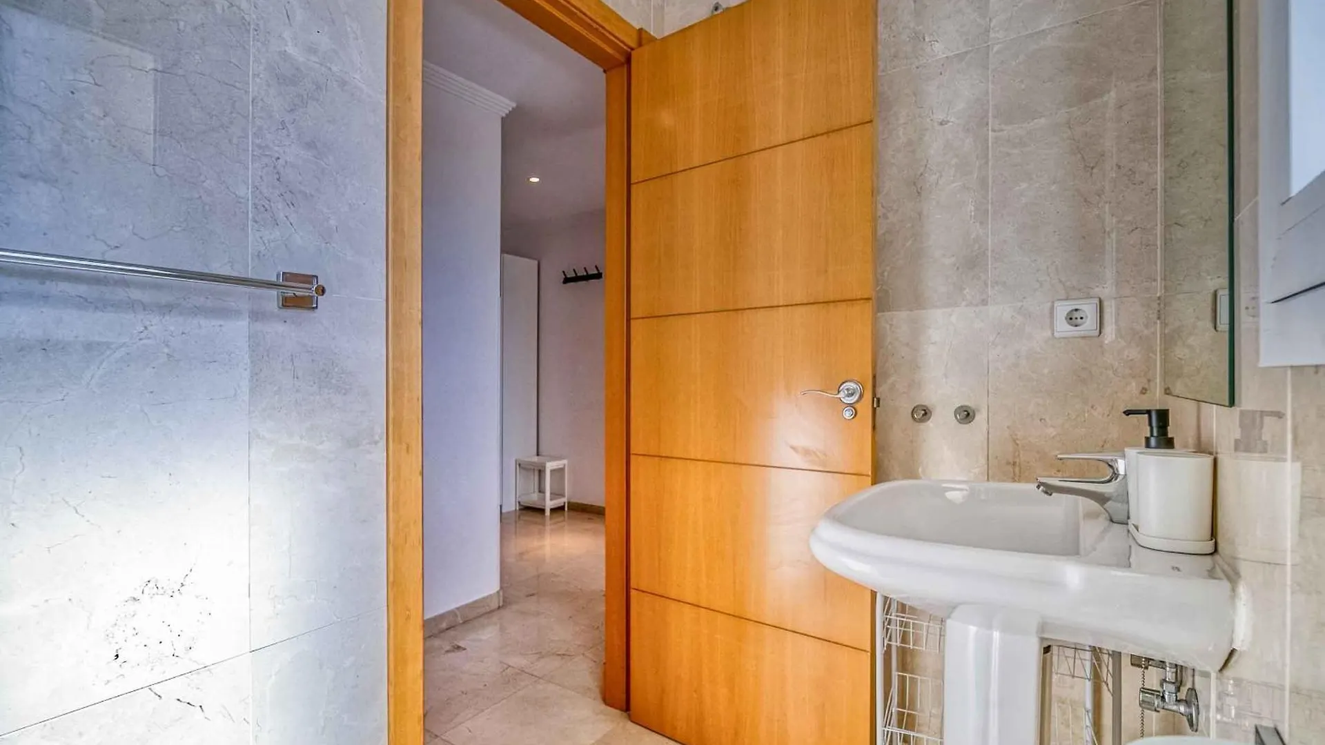 116 - Penthouse With Views And Pool, 5Min Away From Golf Course! Apartment Benalmadena
