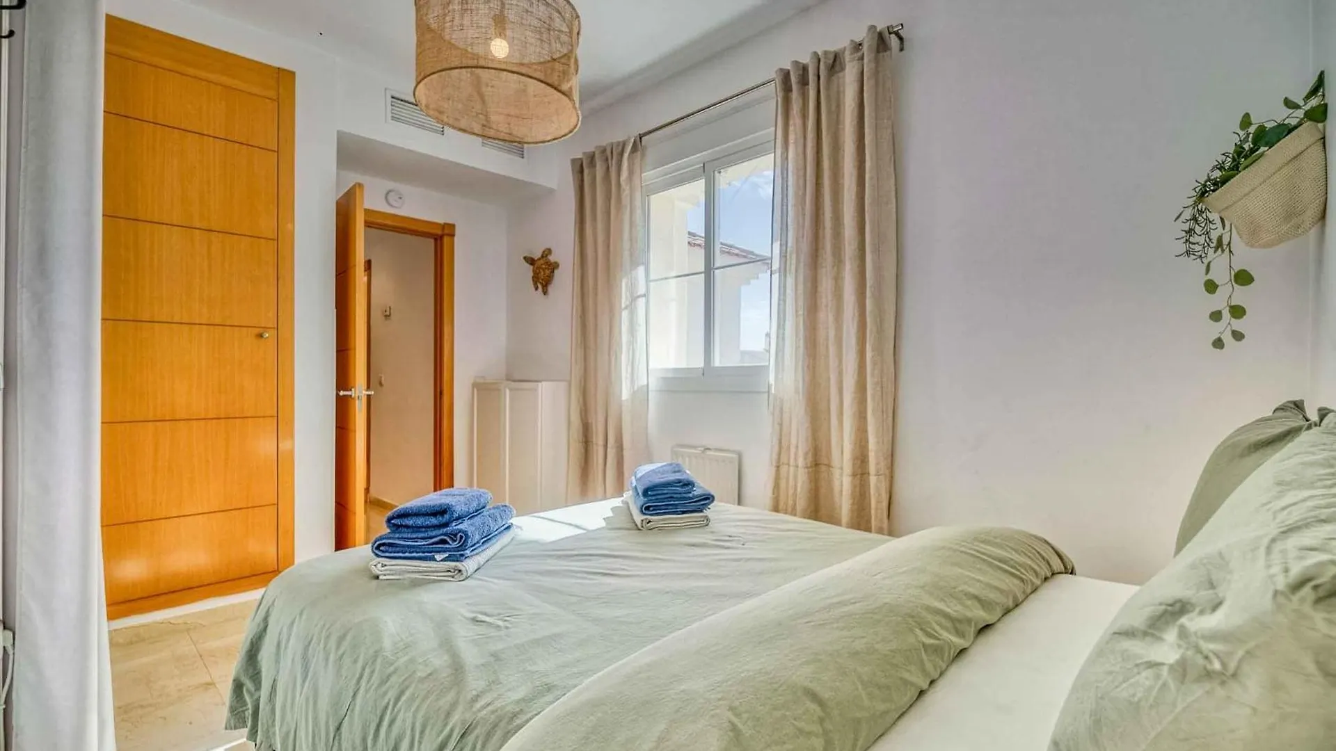116 - Penthouse With Views And Pool, 5Min Away From Golf Course! Apartment Benalmadena