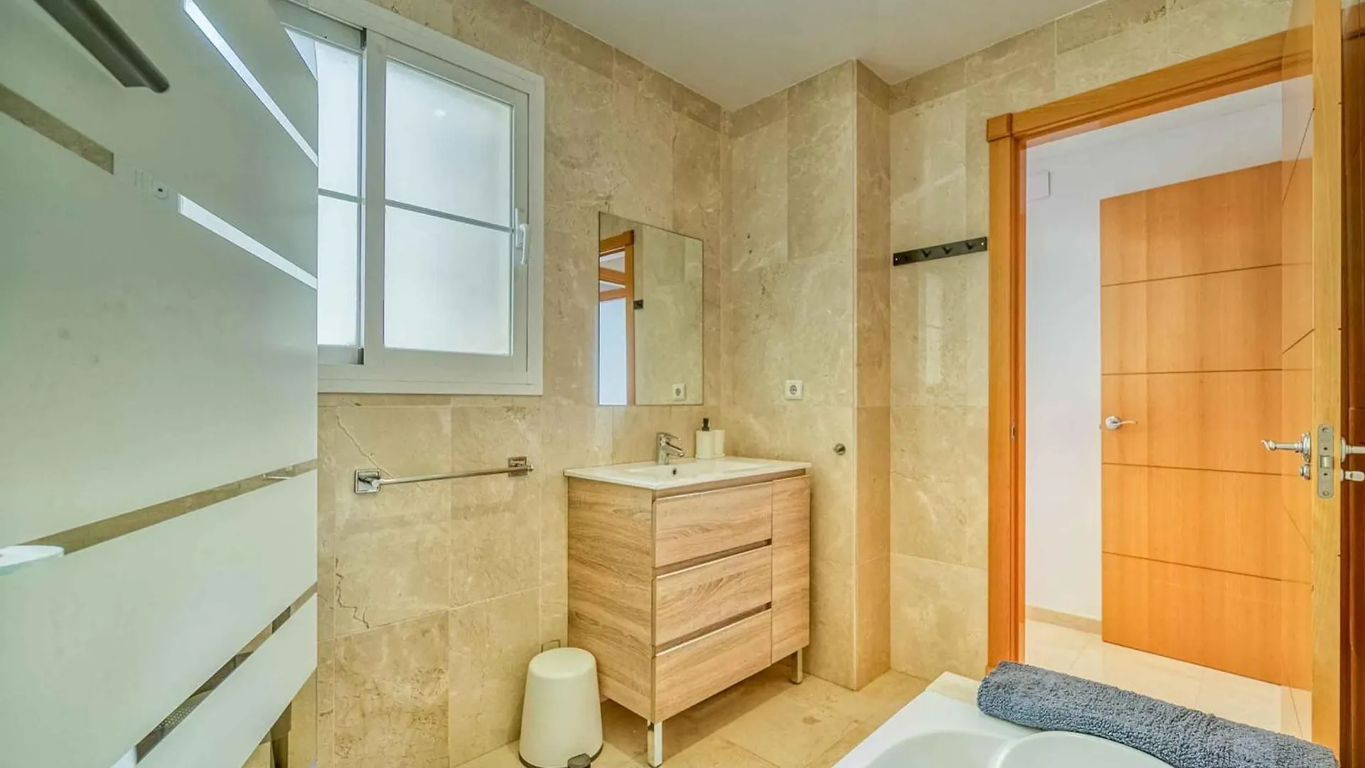 116 - Penthouse With Views And Pool, 5Min Away From Golf Course! Apartment Benalmadena 0*,  Spain